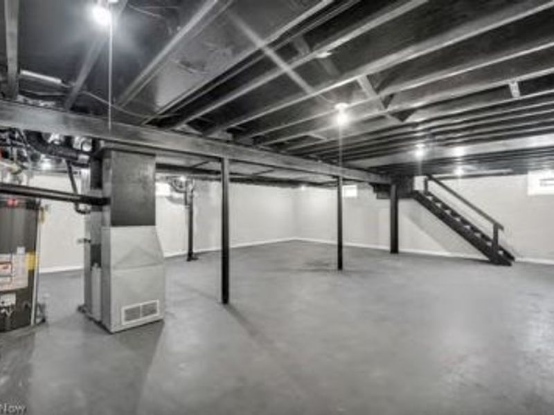 756 E 249th Street, Euclid, OH 44123 Photo 36