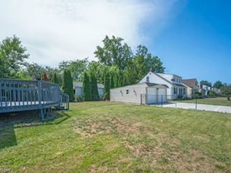 756 E 249th Street, Euclid, OH 44123 Photo 37