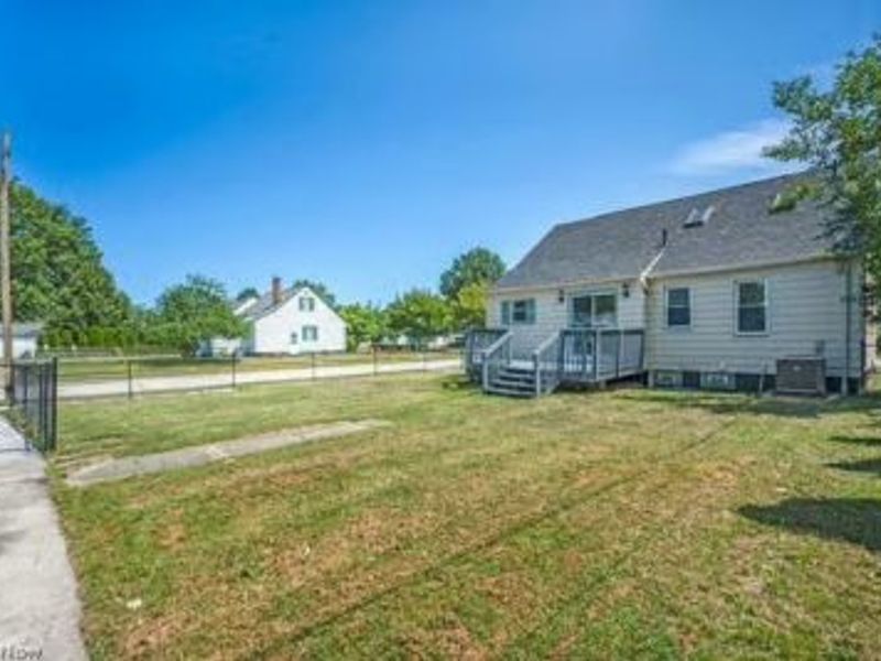 756 E 249th Street, Euclid, OH 44123 Photo 39