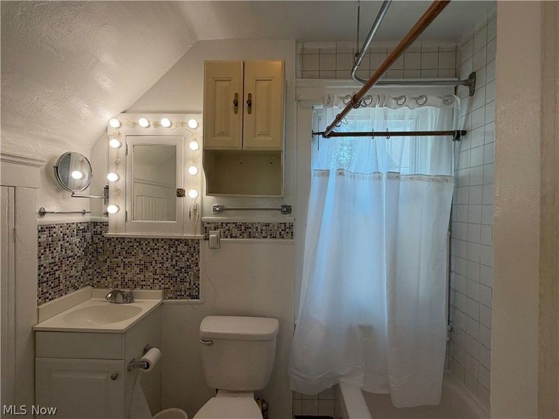 3435 Fulton Road, Cleveland, OH 44109 Photo 6