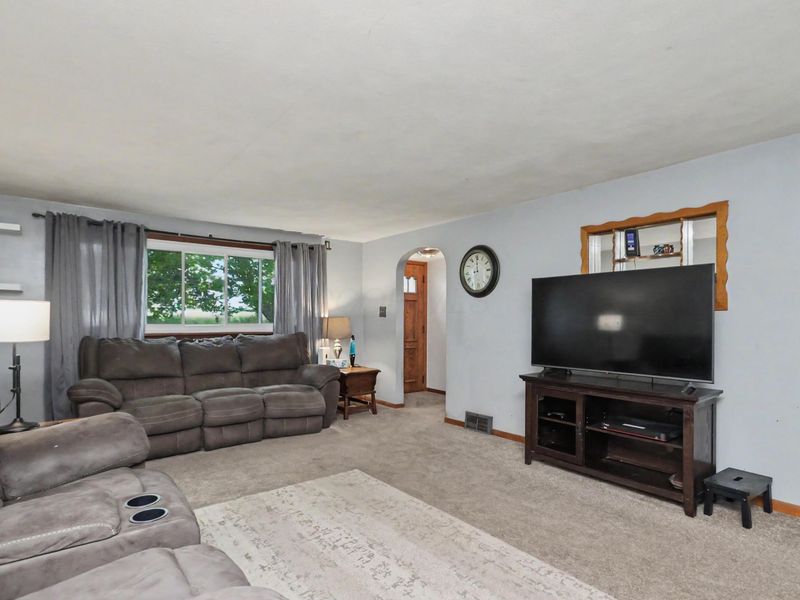 3591 Holmes Center Road , Bucyrus, OH 44820 Photo 5
