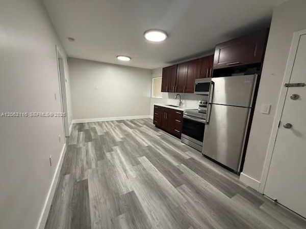 25 W 4th St , Unit 103, Hialeah, FL 33010