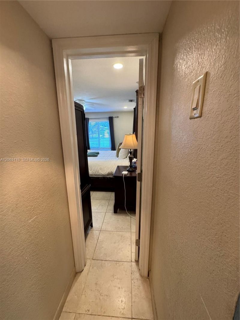1660 NE 25th Ave, Pompano Beach, FL 33062 Photo