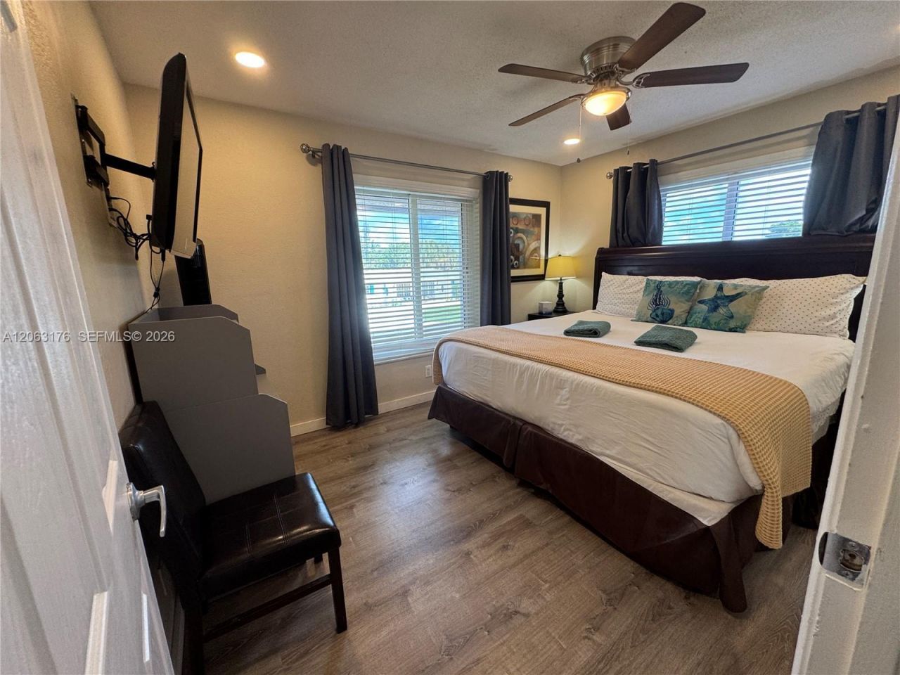 1660 NE 25th Ave, Pompano Beach, FL 33062 Photo