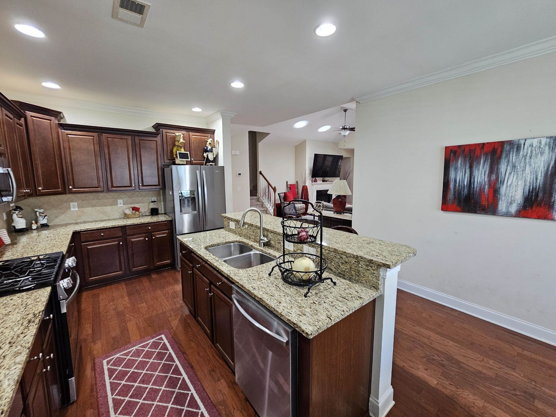 962 Henry James Dr.  Photo 10