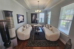 962 Henry James Dr.  photo 4