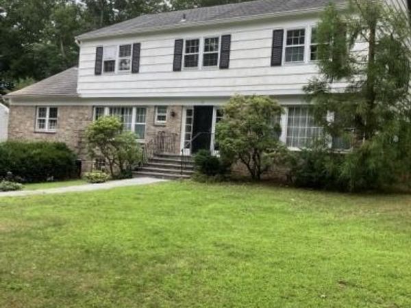 20 Springdale Road , Scarsdale, NY 10583
