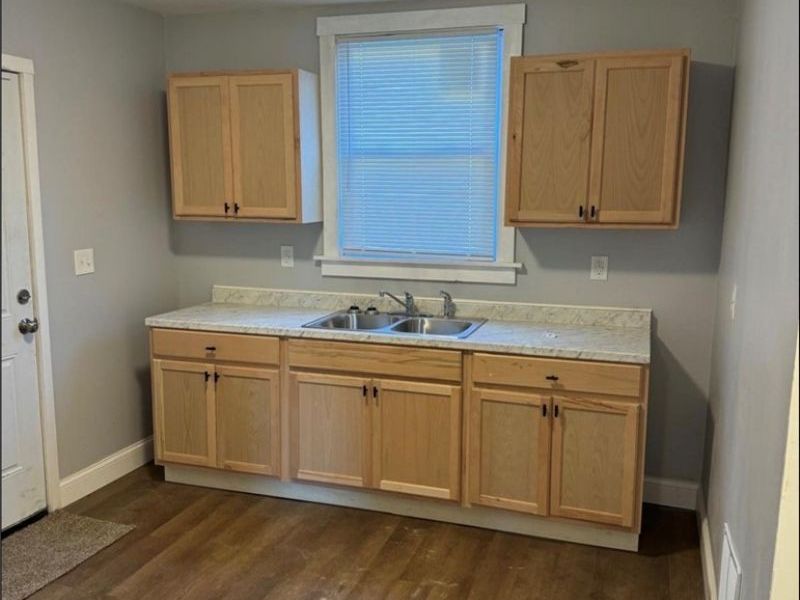 14748 Coit Road, Cleveland, OH 44110 Photo 4