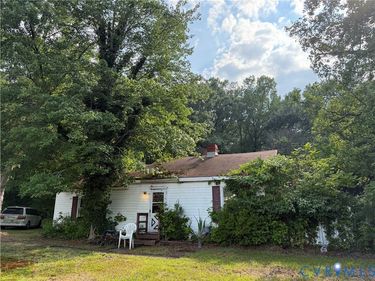 705 Thompson Street , Ashland, VA 23005