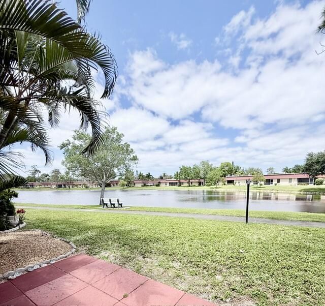 351 Covered Bridge Boulevard, Unit B, Lake Worth, FL 33467 Photo
