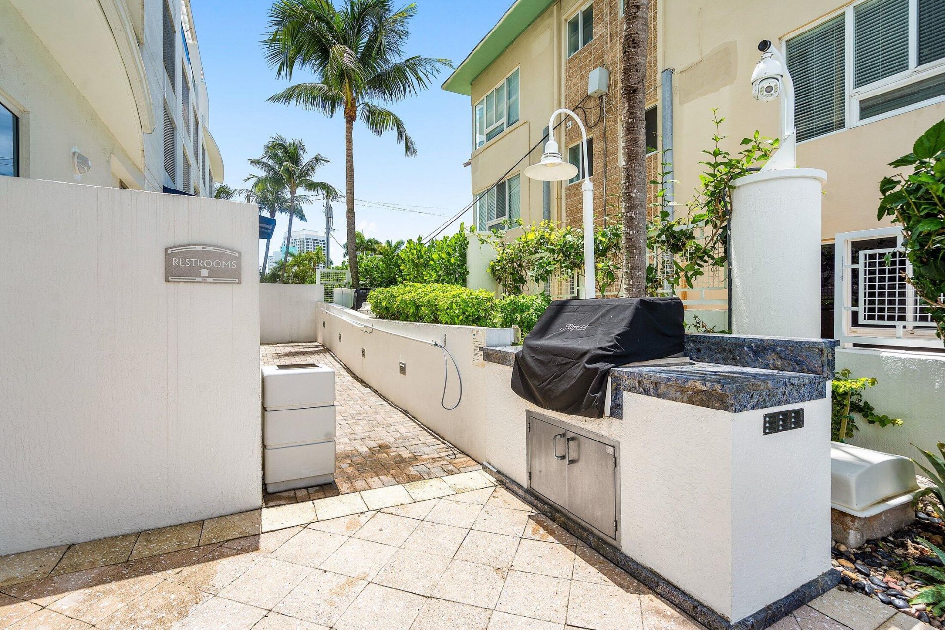 715 Bayshore Drive, Unit Ph4, Fort Lauderdale, FL 33304 Photo