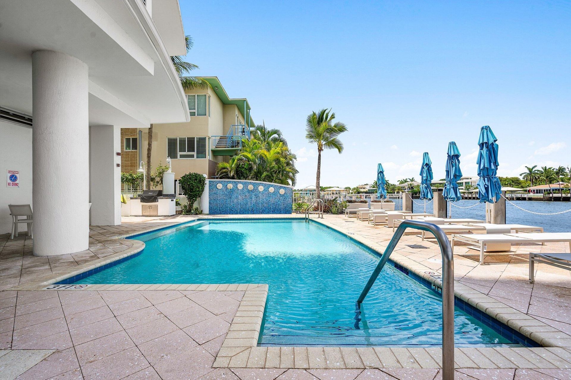 715 Bayshore Drive, Unit Ph4, Fort Lauderdale, FL 33304 Photo
