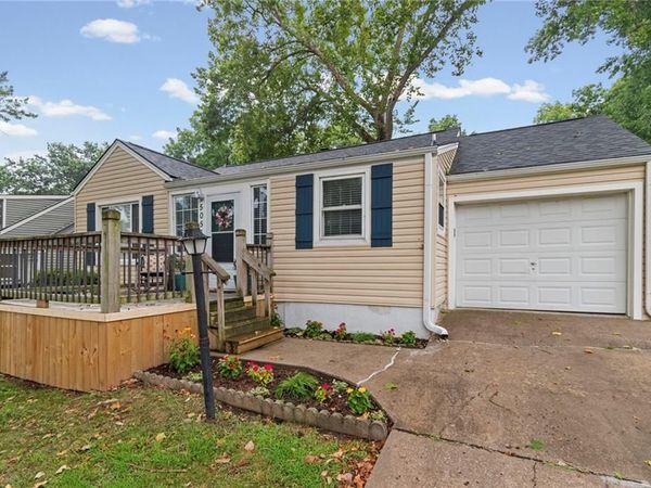 5056 NE Marvin Road, Kansas City, MO 64118