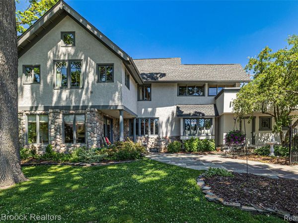 532 Brookside Avenue, Birmingham, Mi 48009