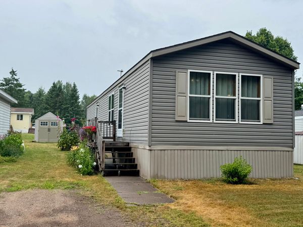 27 Hillside Terrace , Moose Lake, MN 55767
