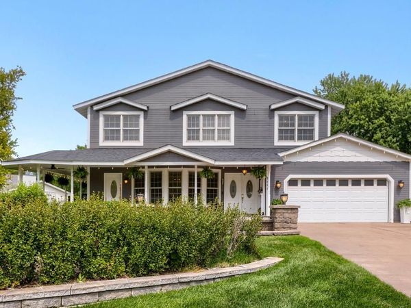 8664 Xenium Lane N, Maple Grove, MN 55369