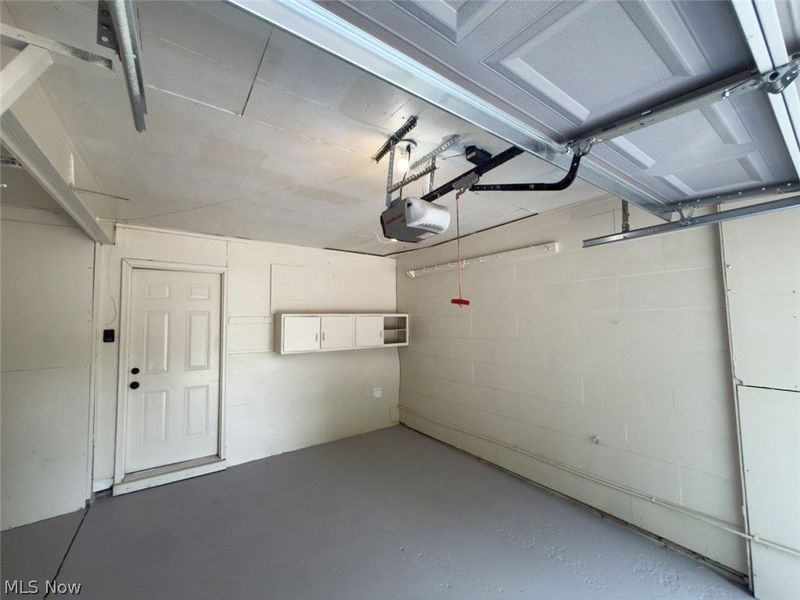 2024 Ridgehill Road, Cleveland, OH 44121 Photo 26