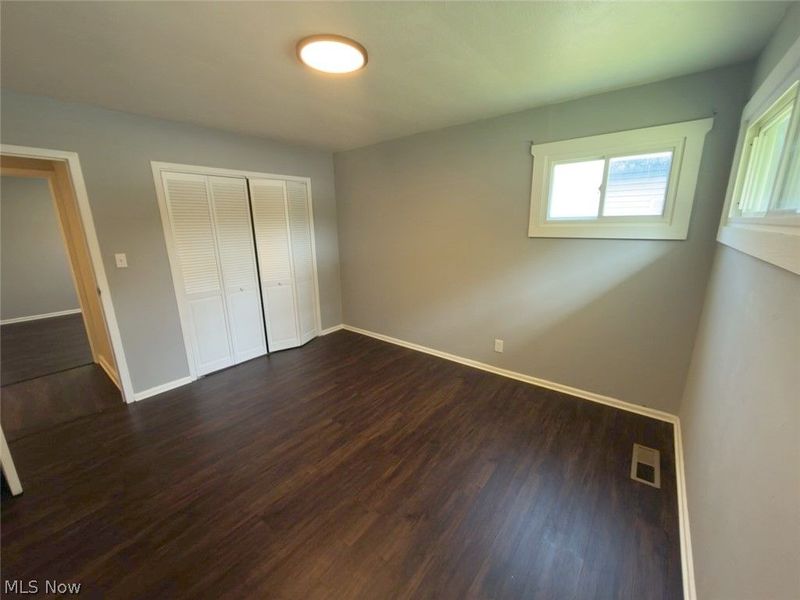 2024 Ridgehill Road, Cleveland, OH 44121 Photo 34