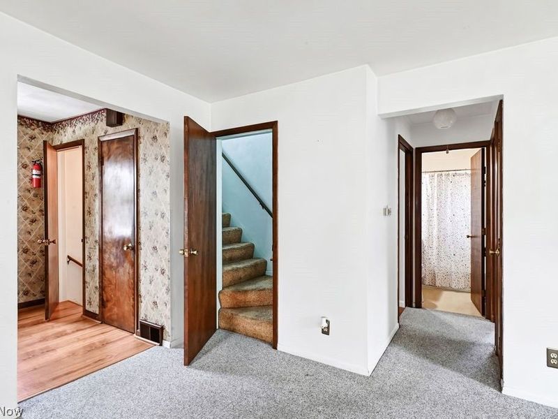 604 Cornell Avenue, Elyria, OH 44035 Photo 6