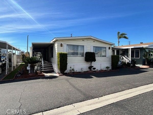 19350 Ward Street, Unit 12, Huntington Beach, CA 92646