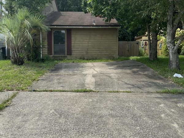 5526 BENNINGTON Drive, Jacksonville, FL 32244