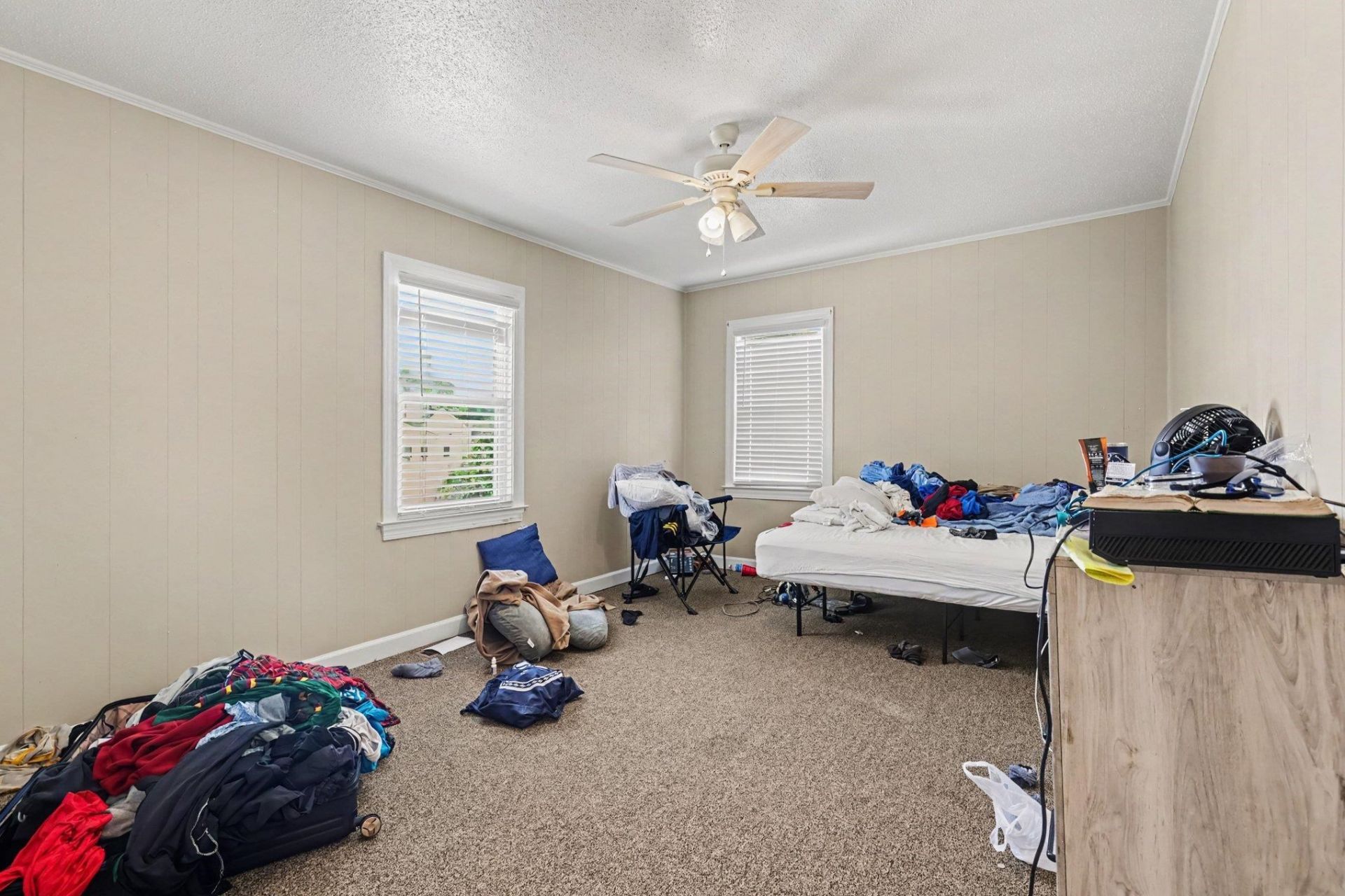 520 Boundary Ave. Photo 12