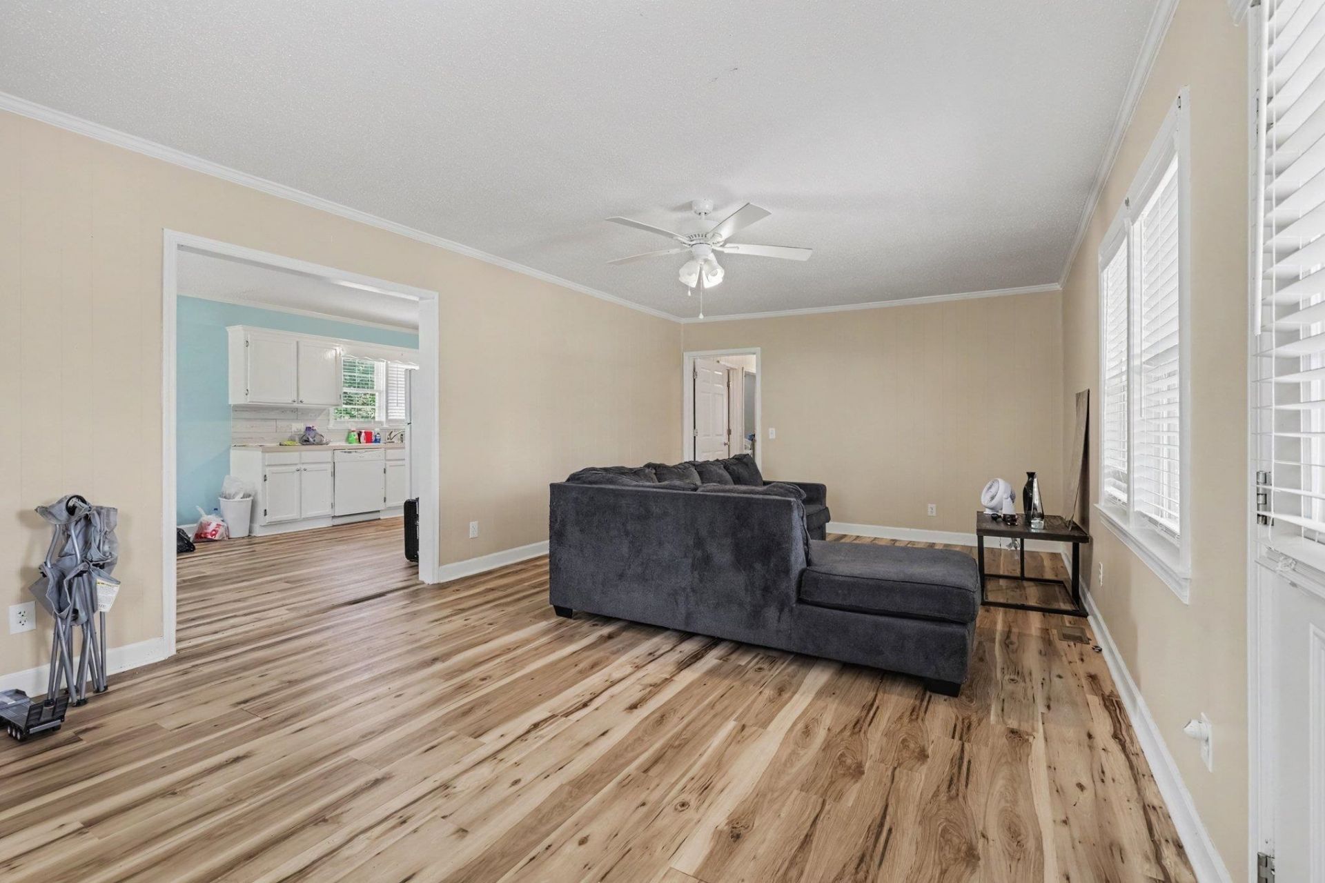 520 Boundary Ave. Photo 5