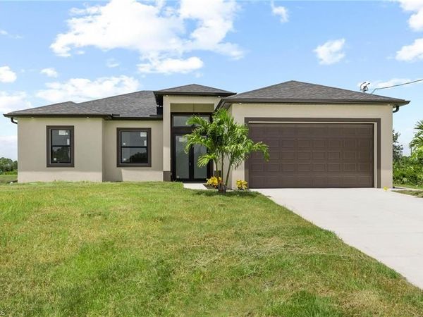 760 Festival AVE S, LEHIGH ACRES, FL 33974