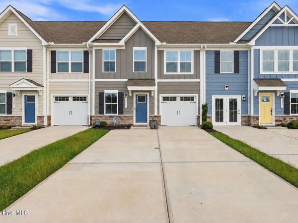 3306 Primrose Drive, Leland, NC 28451