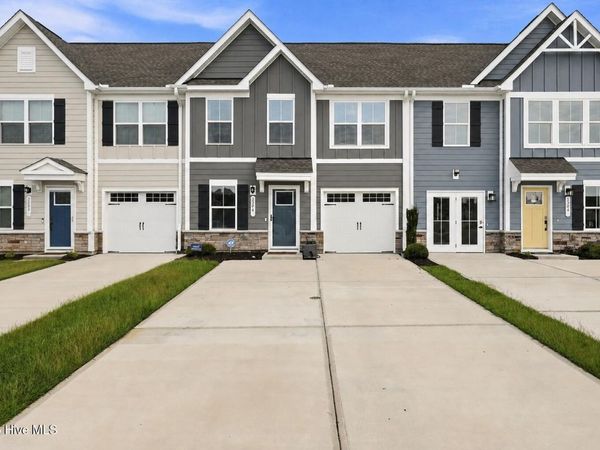 3306 Primrose Drive, Leland, NC 28451