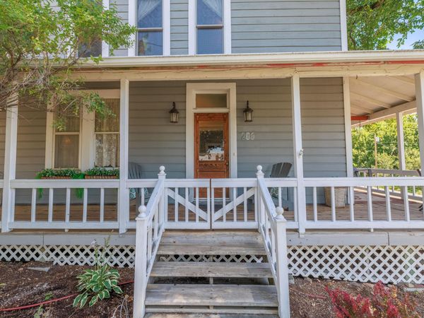 206 E Front Street, Prairie City, OR 97869