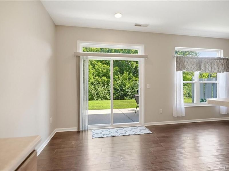 9197 Great Lakes Circle, Washington Township, OH 45458 Photo 11