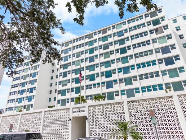 33 S GULFSTREAM AVENUE , Unit 305, SARASOTA, FL 34236