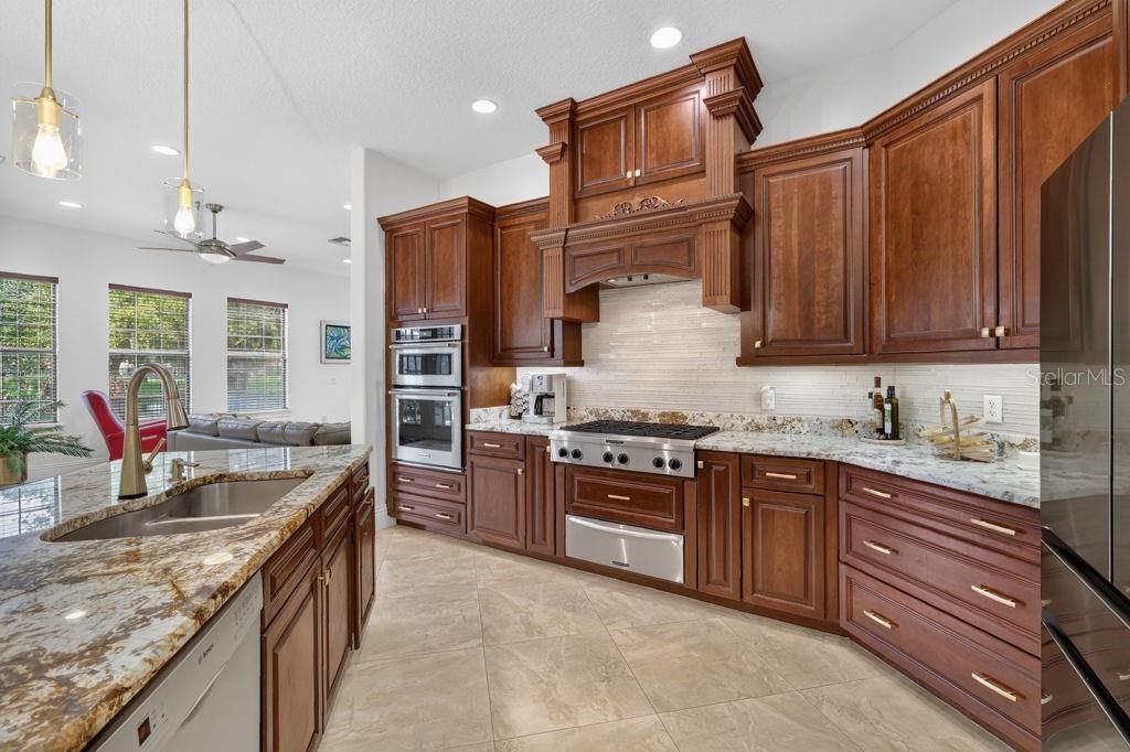 9620 San Fernando Court, Howey in the Hills, FL 34737 Photo