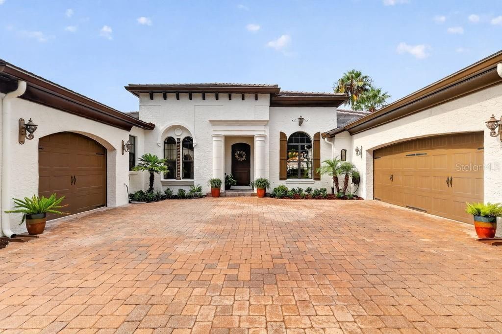 9620 San Fernando Court, Howey in the Hills, FL 34737 Photo