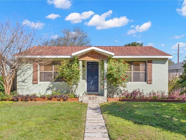 837 42ND AVENUE N, ST PETERSBURG, FL 33703