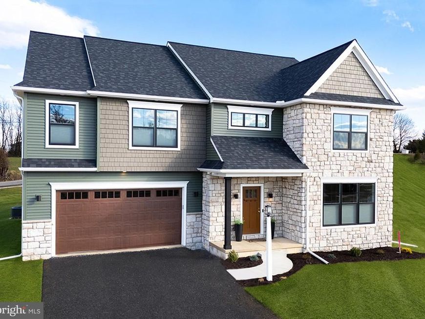 447 Parkside Way , Lititz, PA 17543 Main Photo