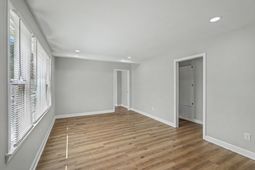 7620 Winchester Street photo 4