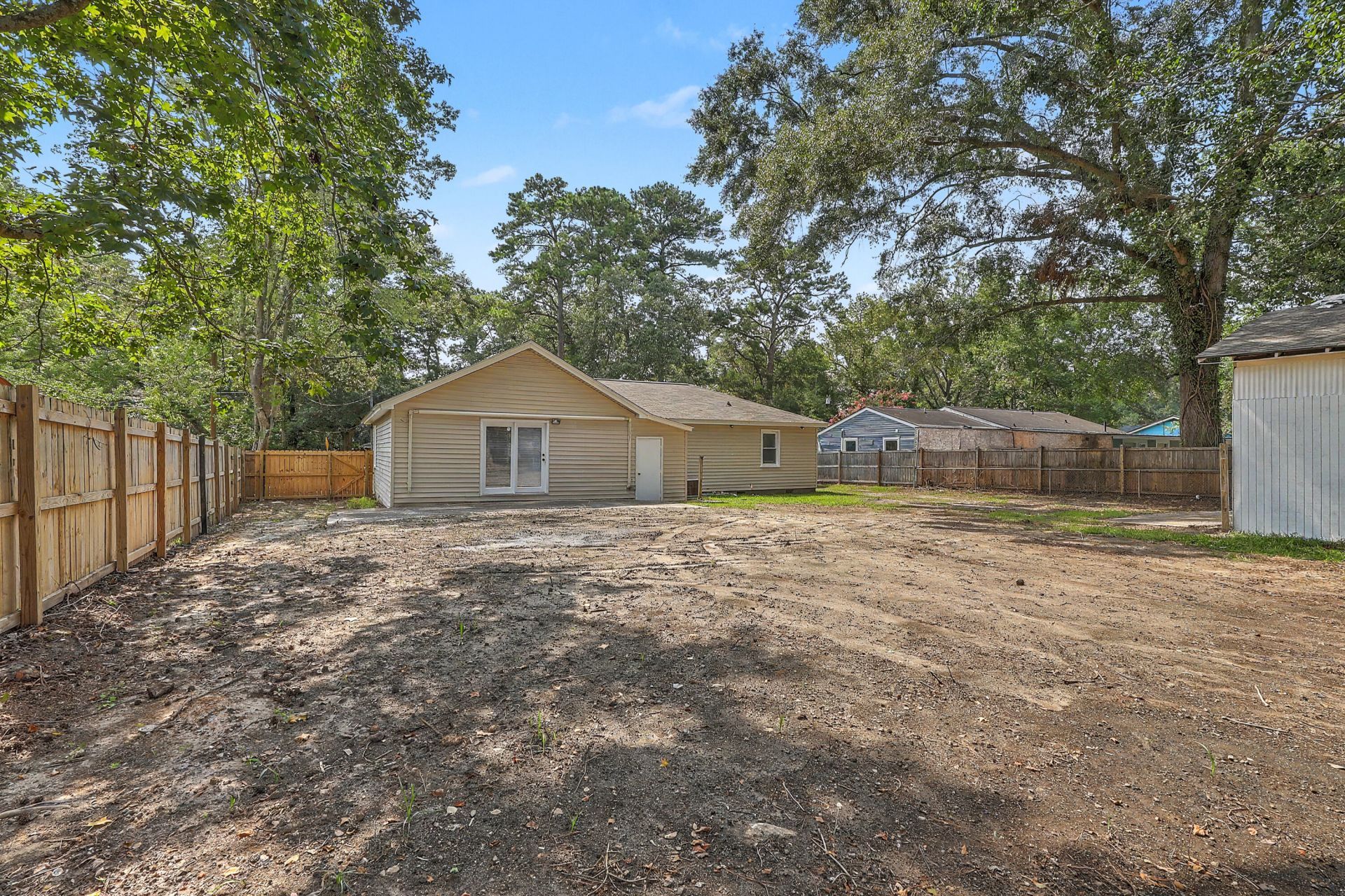 7620 Winchester Street Photo 29