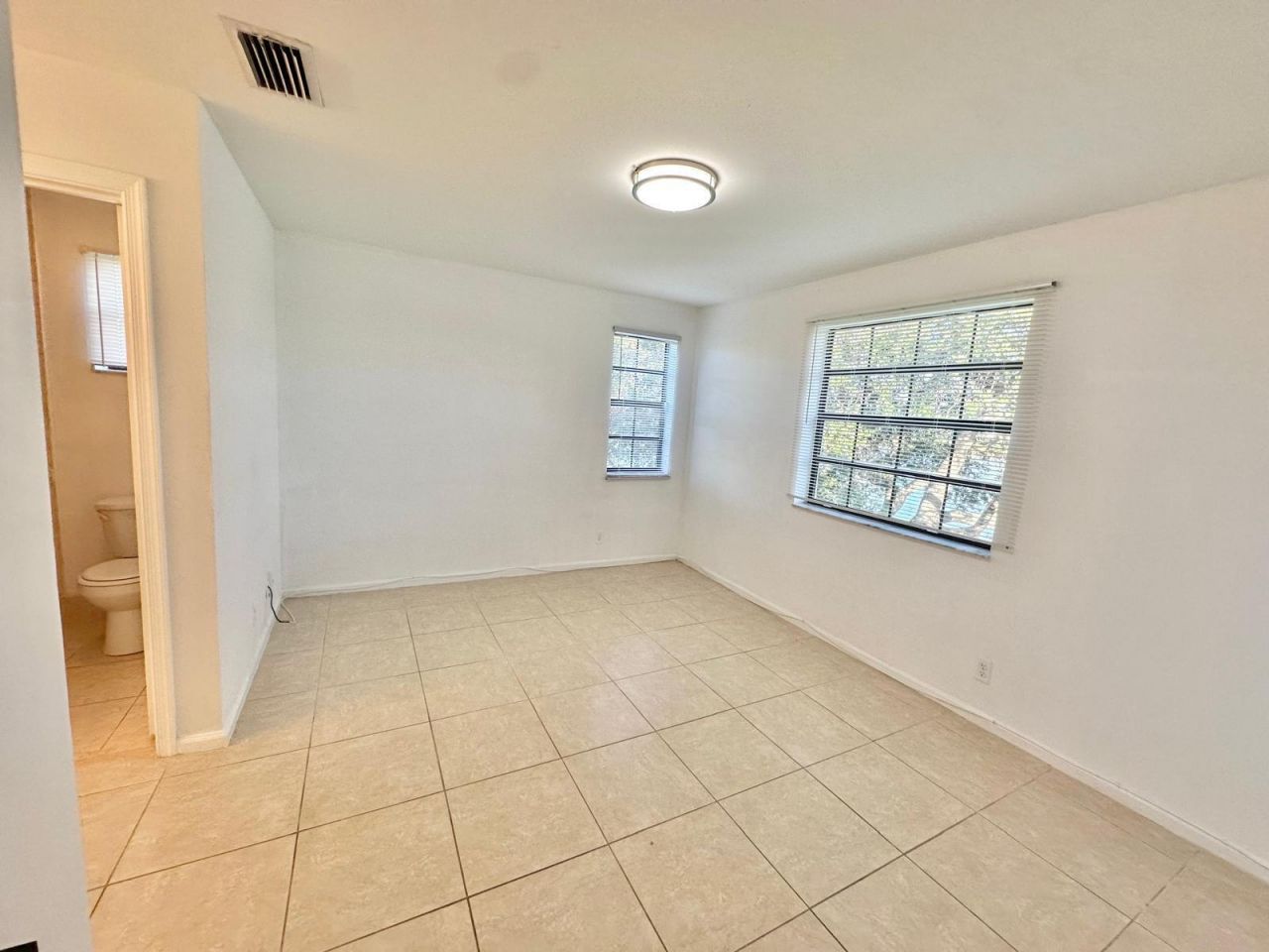 3170 Leewood Terrace, Unit L210, Boca Raton, FL 33431 Photo