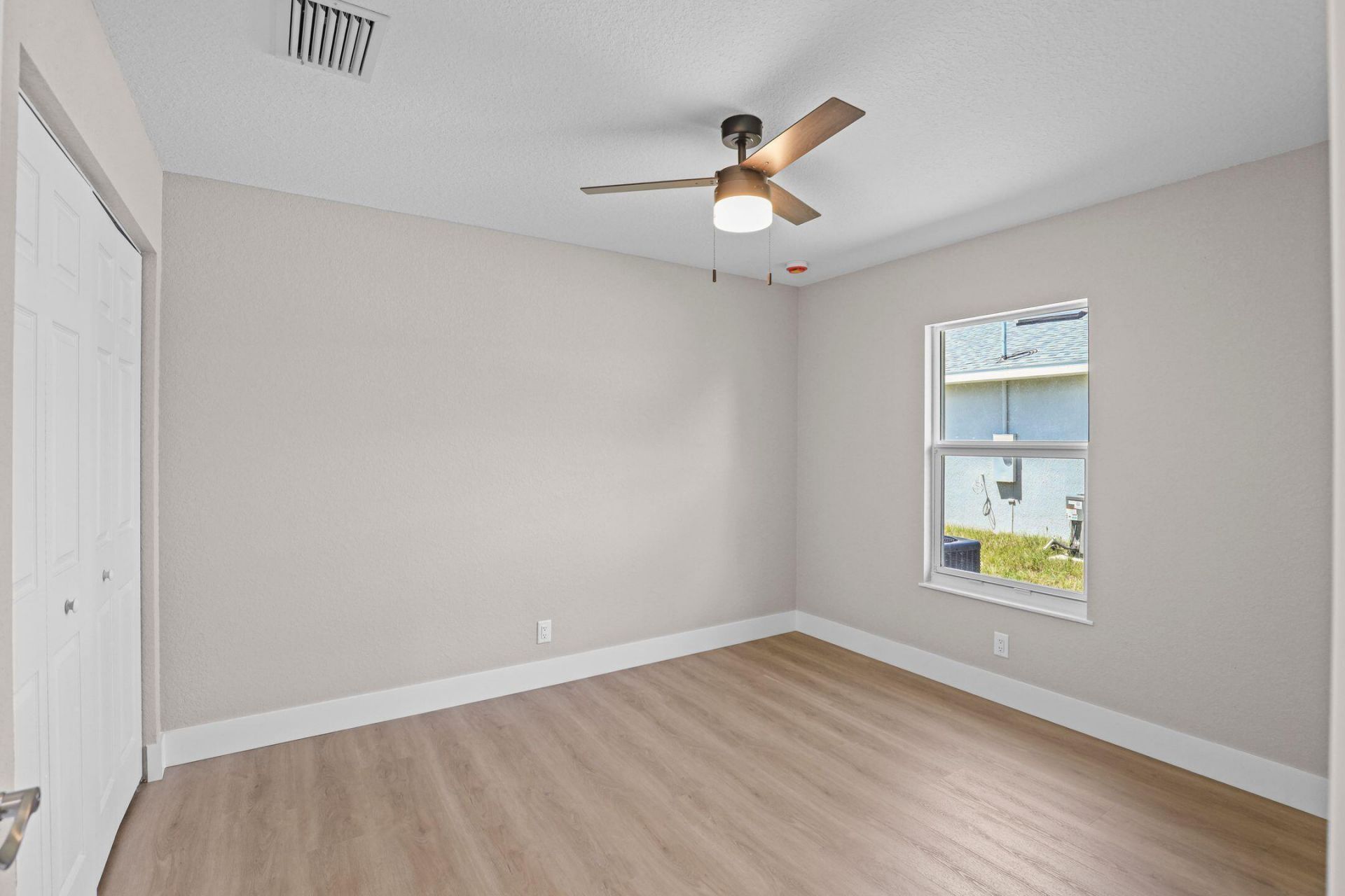 4611 Sunset Boulevard, Fort Pierce, FL 34982 Photo