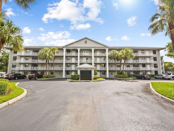 1502 Whitehall Drive, Unit 403, Davie, FL 33324