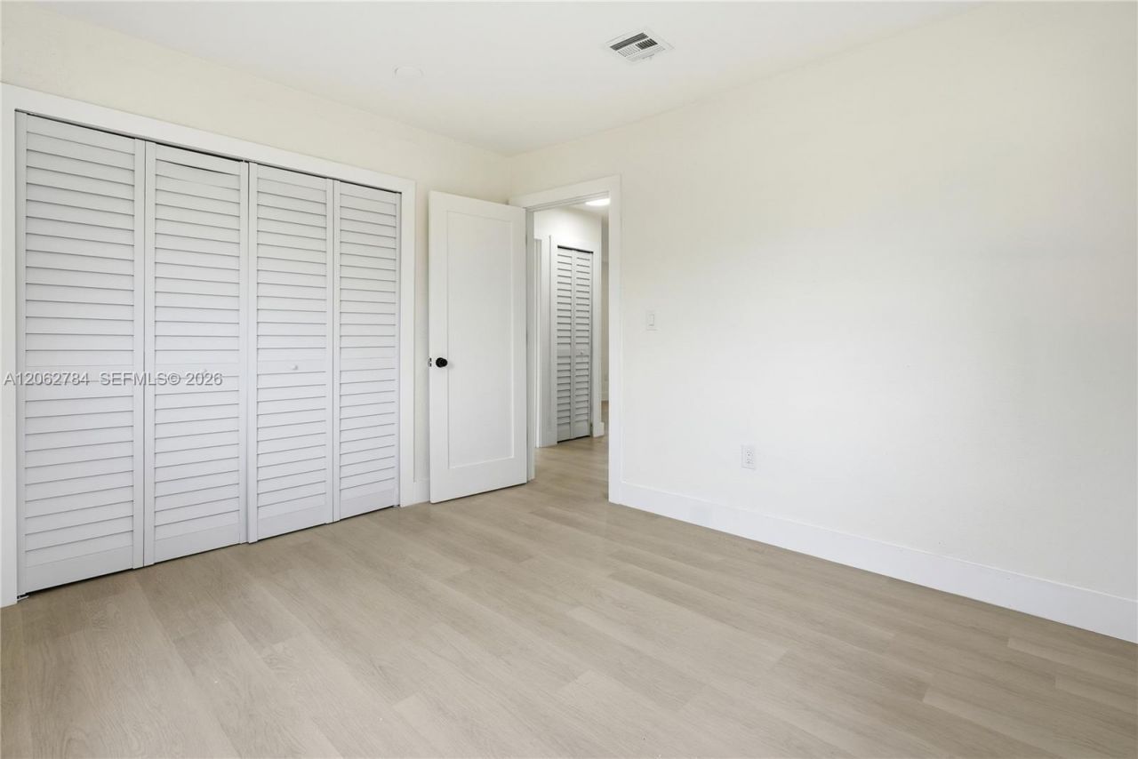 701 NW 176th Terrace, Miami Gardens, FL 33169 Photo