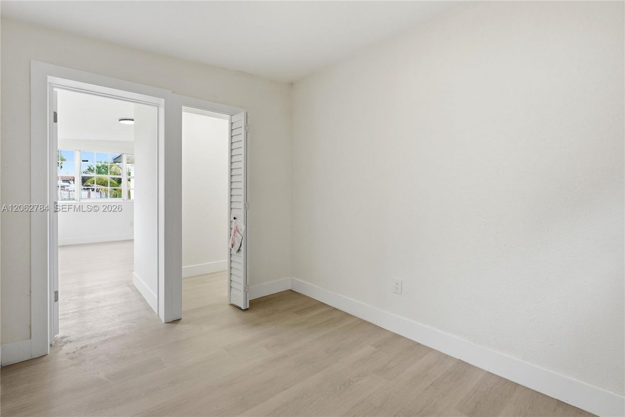 701 NW 176th Terrace, Miami Gardens, FL 33169 Photo