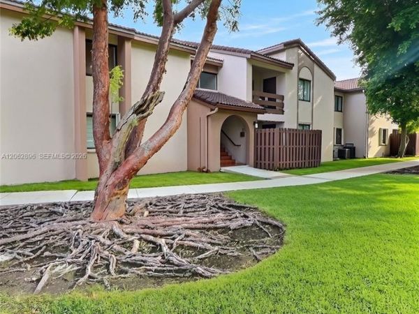 8999 SW 123rd Ct, Unit 210, Miami, FL 33186