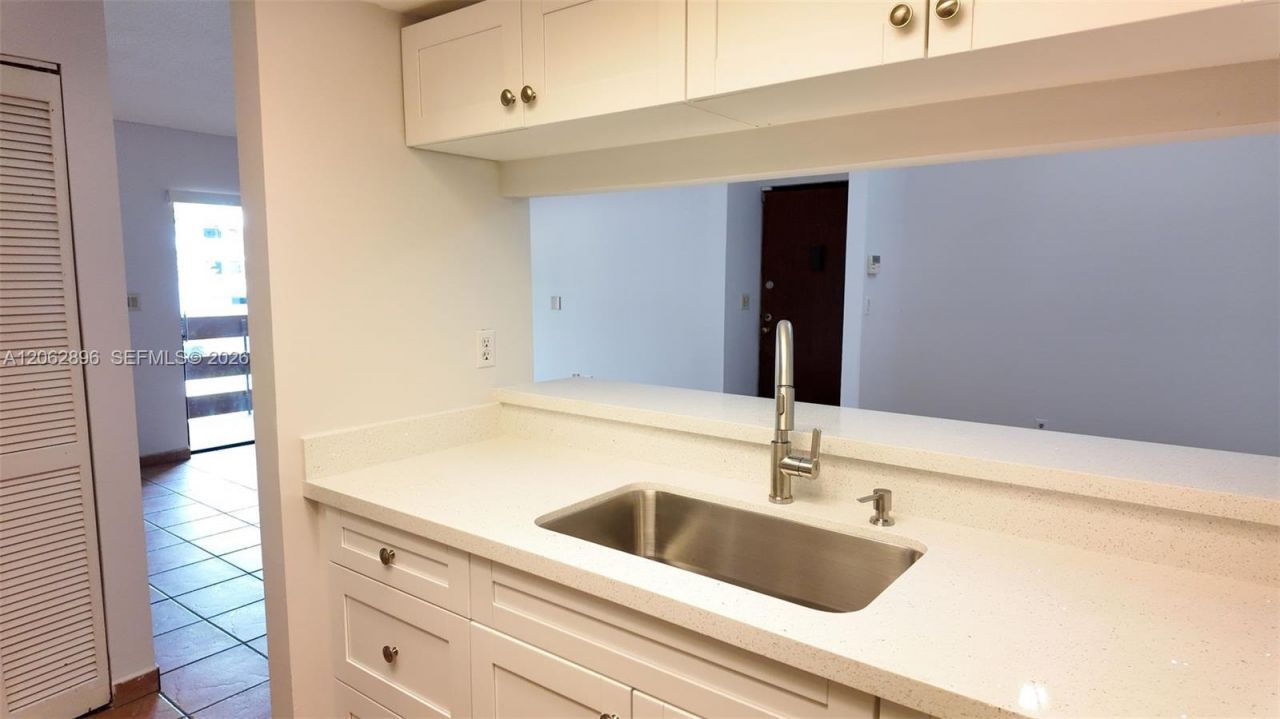 8999 SW 123rd Ct, Unit 210, Miami, FL 33186 Photo