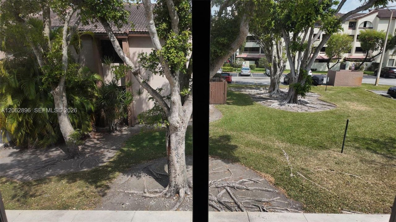 8999 SW 123rd Ct , Unit 210, Miami, FL 33186 Photo