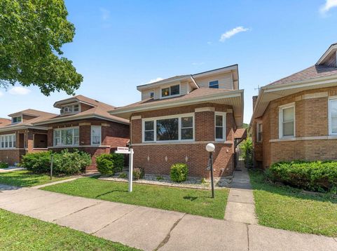 Main Photo