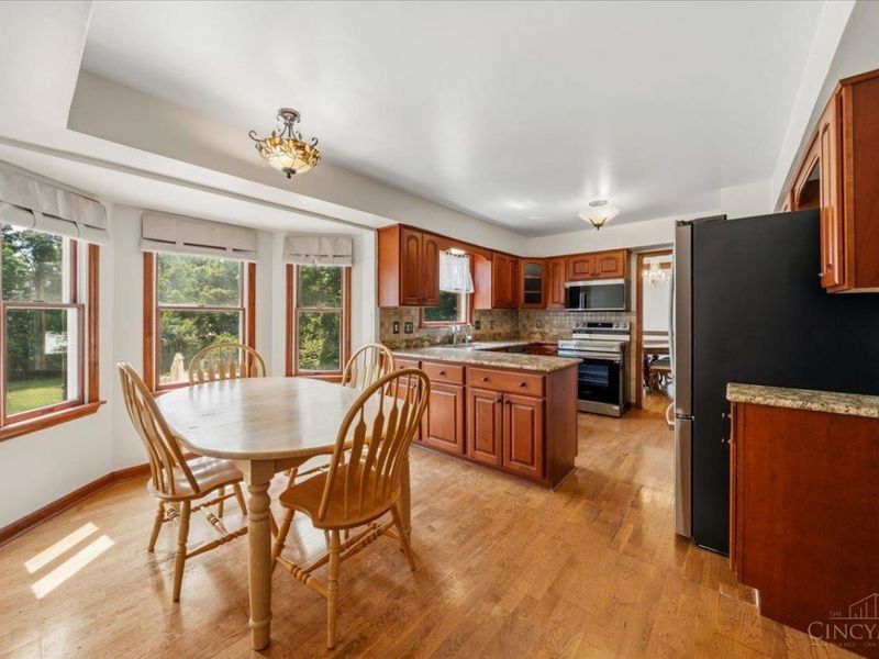 7489 Fitzroy Court, West Chester, OH 45241 Photo 13