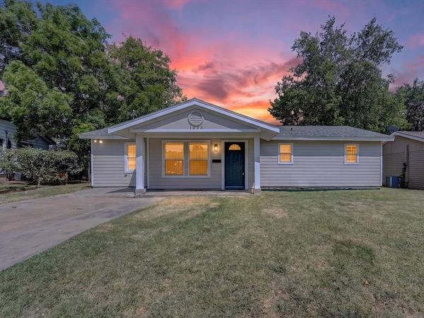 1022 Denton Drive, Euless, TX 76039